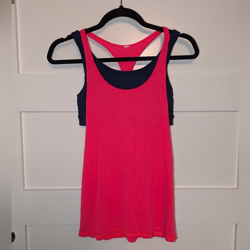Women's Lululemon Athletica tank top with built-in sports bra size 4.